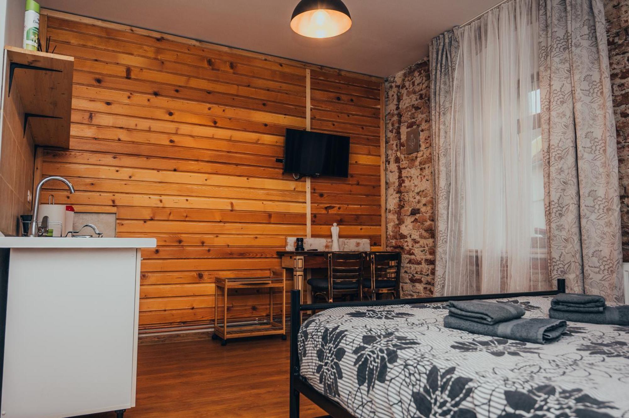 Central Studios Сибиу Экстерьер фото